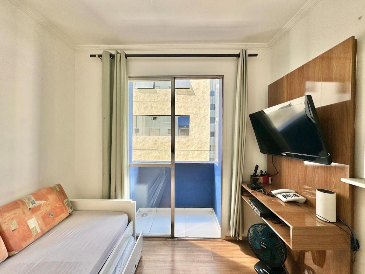 Flat Completo Prox. Av Paulista 1 Vaga Serv. * São Paulo